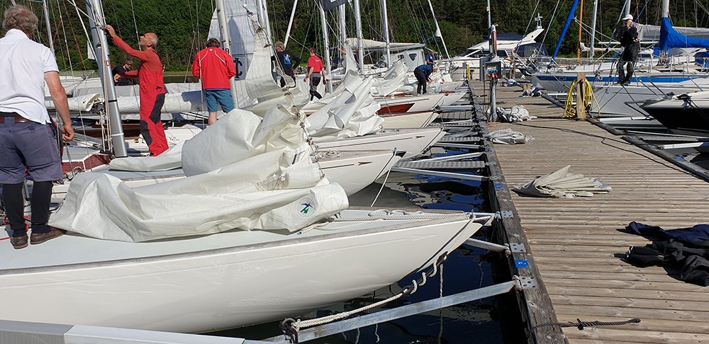 The IOD fleet prepares to sail from Stenungsund Sailing Club.
